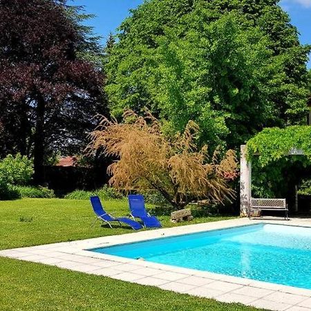 Chic Appartement ! Poligny  Extérieur photo